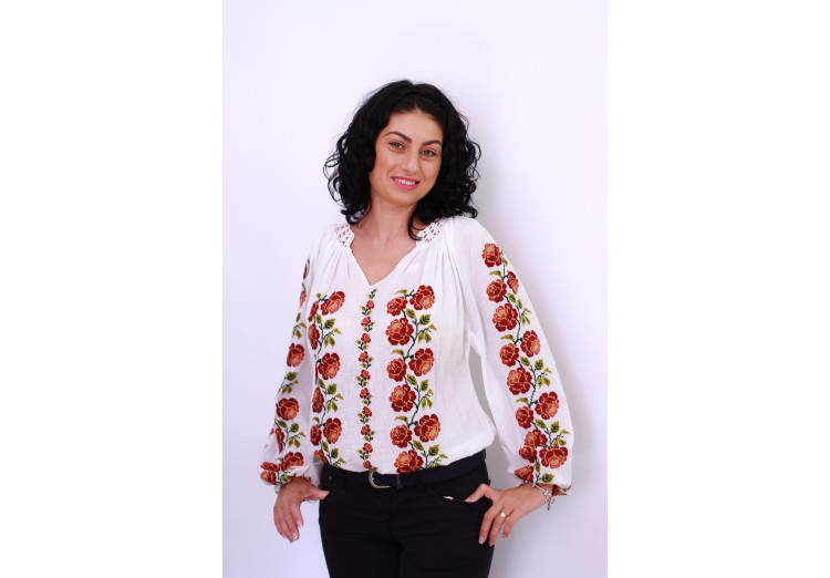 Ie damă cu mânecă lungă cu model floral roşu